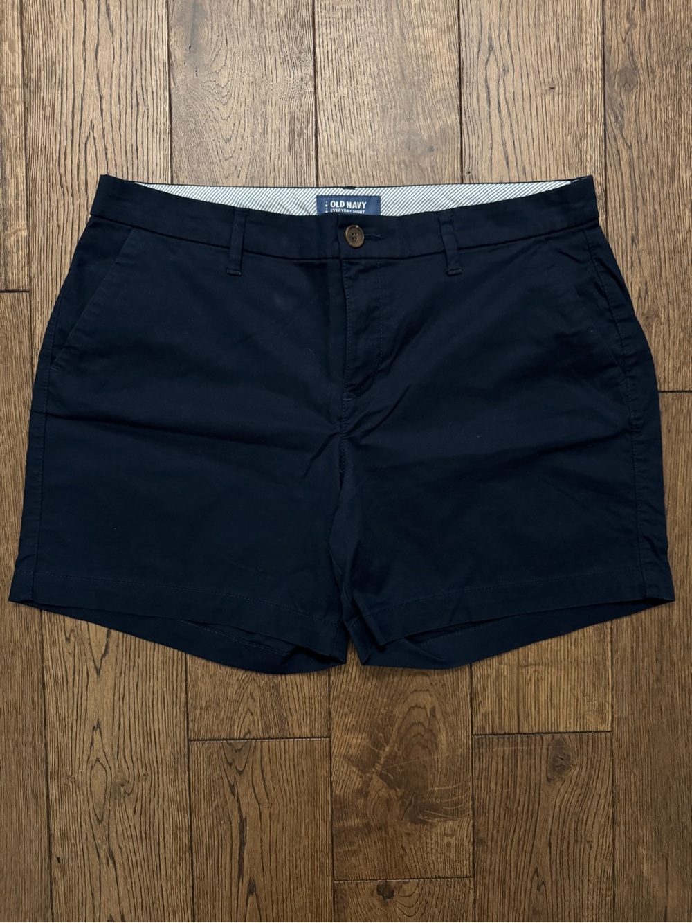 Old Navy Women's Dark Navy Cotton Chino Shorts 5” Inseam